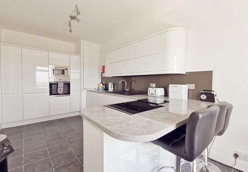 Plas Darien-3 Bed Apt- Sea Views - Sleeps 5 Trearddur Eksteriør bilde